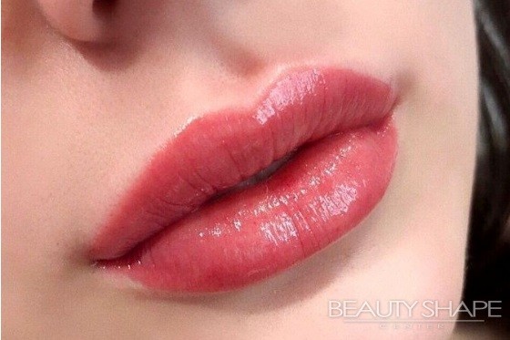 Aquarel lips – stínování rtů